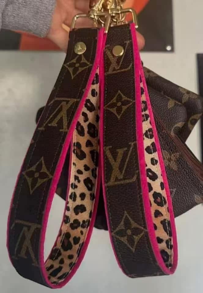 L v pink keychain
