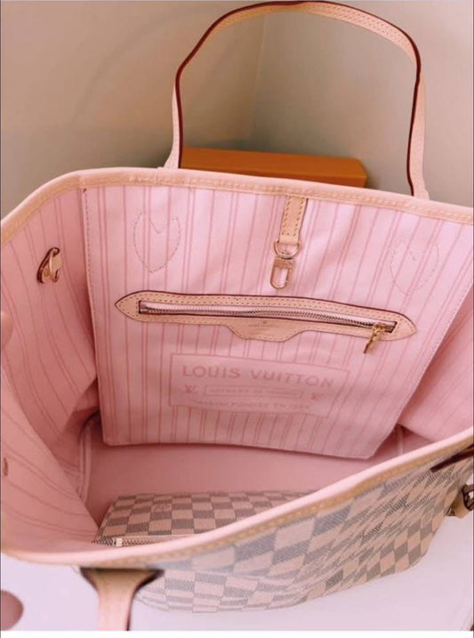 WHITE/PINK INTERIOR