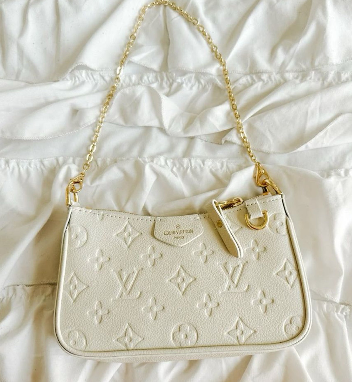 All Cream Purse