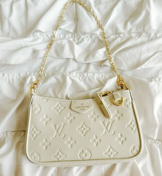 All Cream Purse