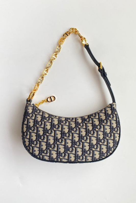 D I O R simplicity bag ✨