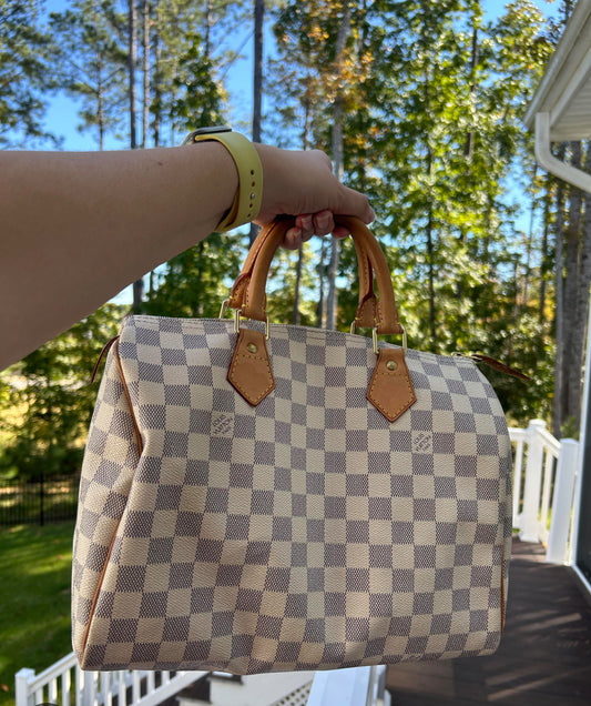 White speedy
