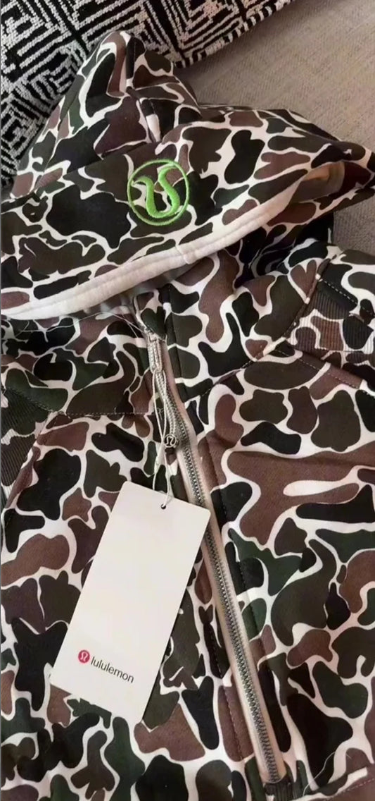 Camo scuba