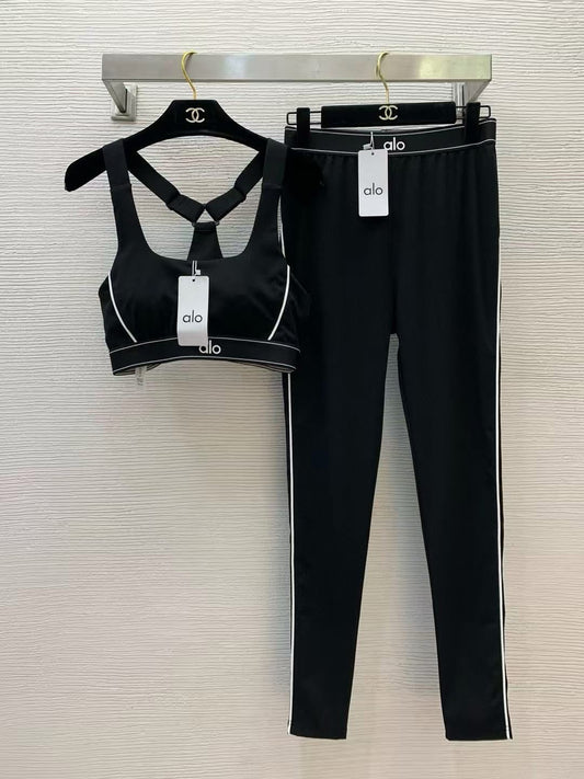 2pc black A L O