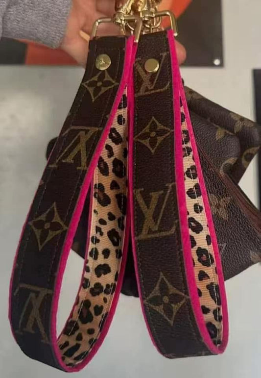 L v pink keychain