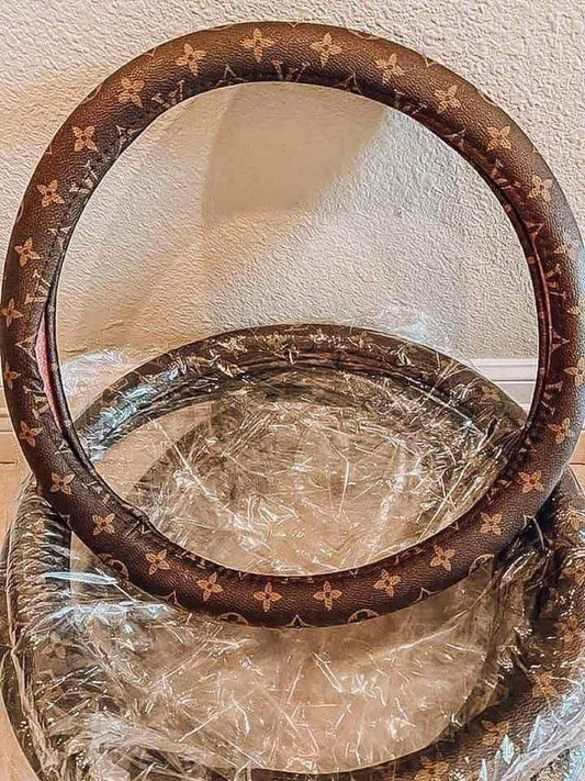 Steering wheel holder