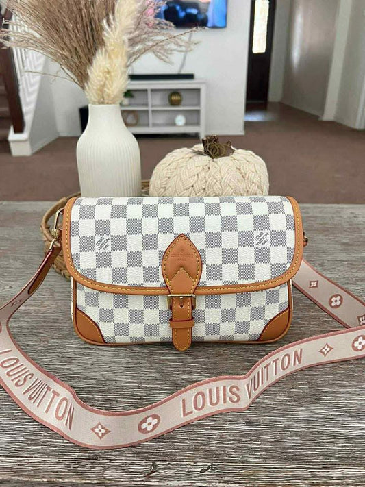 White crossbody