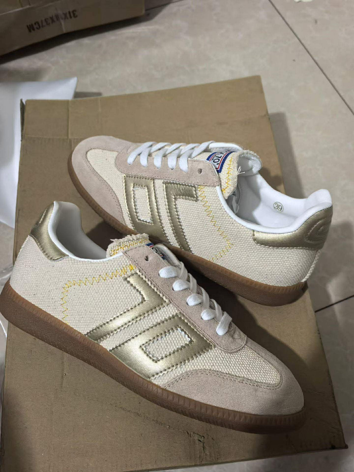 BACK 79 cream