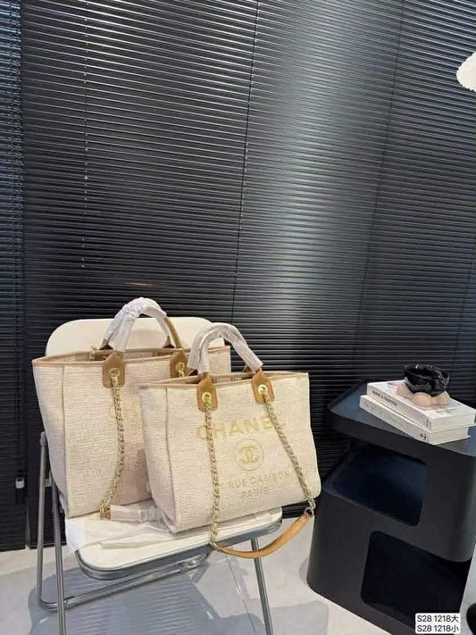 C H A N E L PURSES